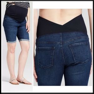 NWT Maternity Crossover Panel Bermuda Jean Shorts
